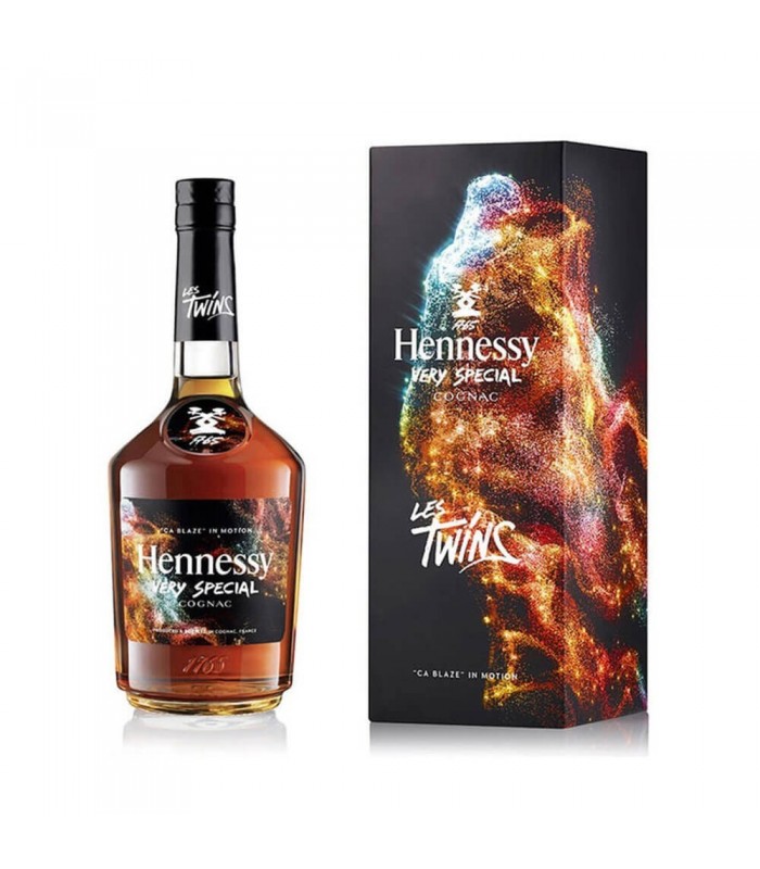 Hennessy Very Special Estuche by Les Twins